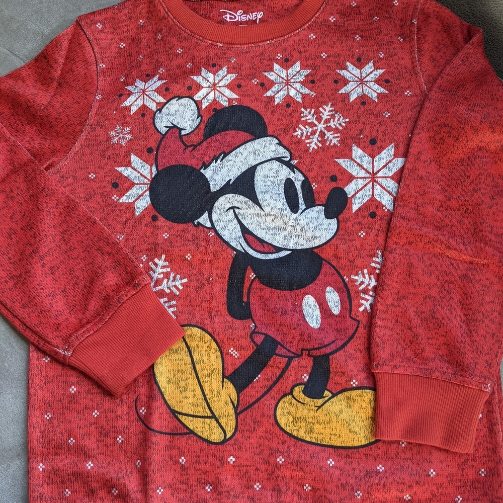 New/No tags Disney Mickey Sweater